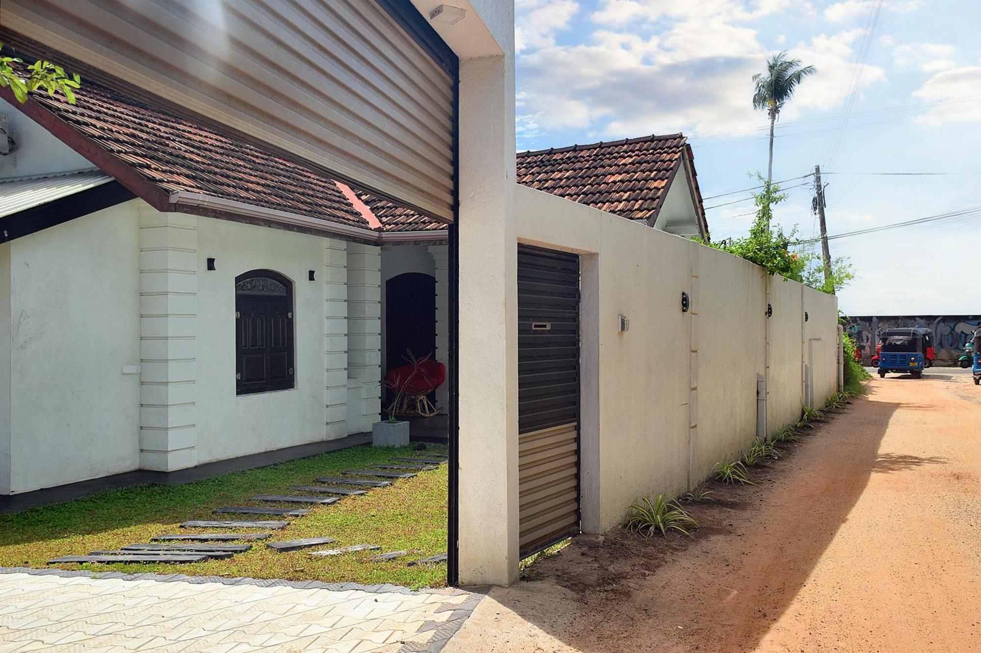 Villa Risithenmi Ahangama Esterno foto